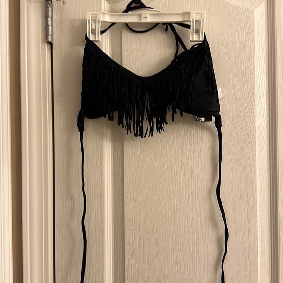 Surf style Small fringe bathing suit top and colorful/patterned bottoms - Picture 2 of 6